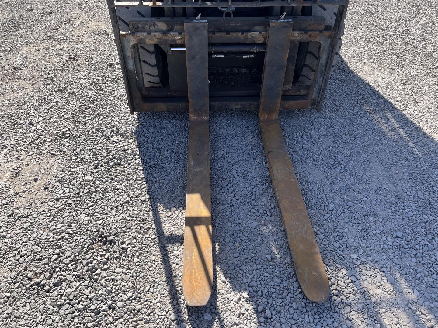 ./imagenes/INVOICE/2019/17989/MONTACARGAS CATERPILLAR GP40K (18).JPG